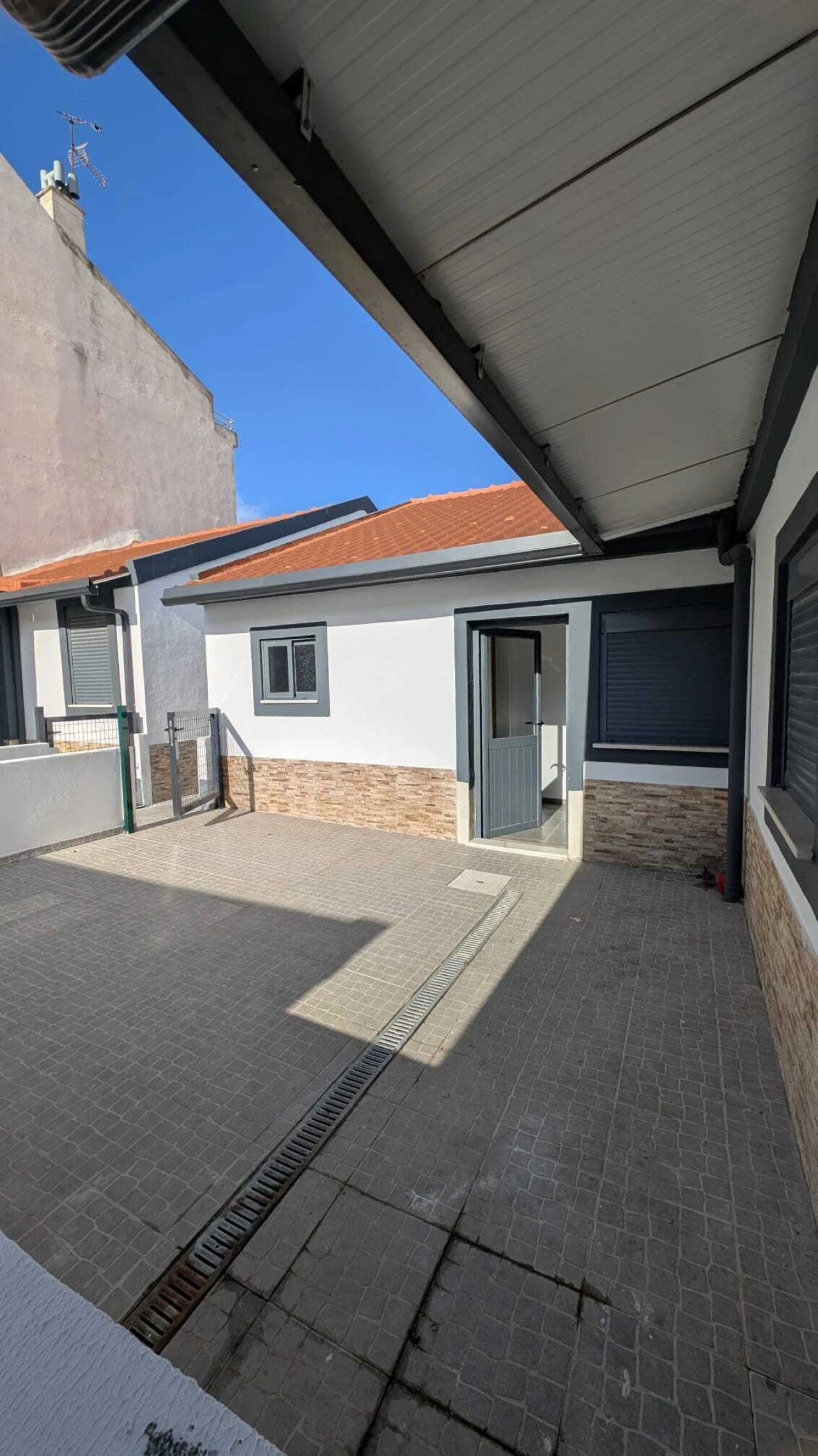 Moradia T3 para Venda em Baixa da Banheira e Vale da Amoreira Foto 3