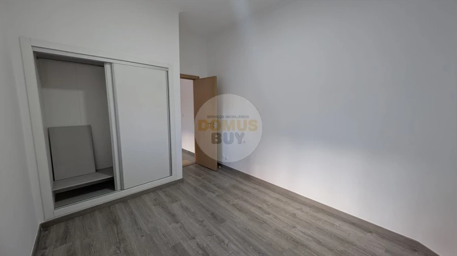 Moradia T3 para Venda em Baixa da Banheira e Vale da Amoreira Foto 7