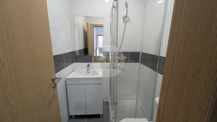 Moradia T3 para Venda em Baixa da Banheira e Vale da Amoreira Foto 10