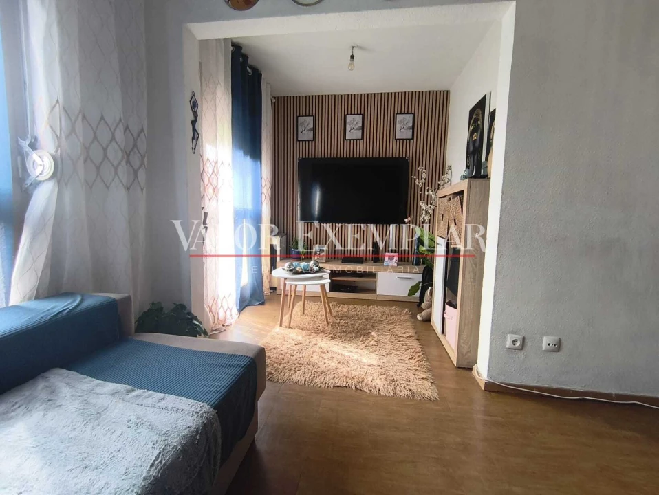 Apartamento T2 para Venda em Baixa da Banheira e Vale da Amoreira Foto 1