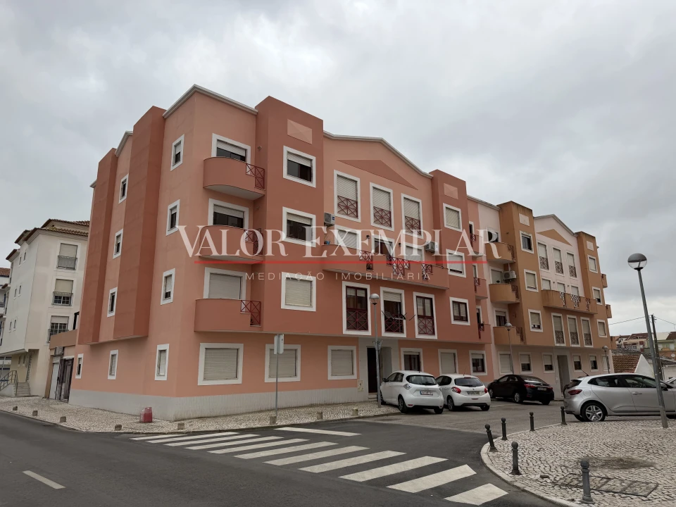 Apartamento T2 para Venda em Alcochete Foto 1