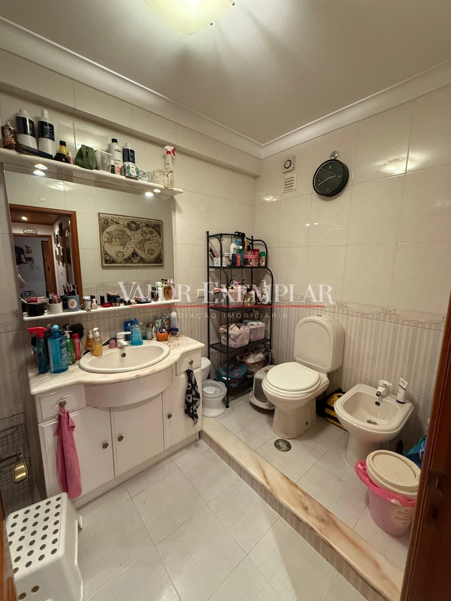 Apartamento T2 para Venda em Alcochete Foto 13