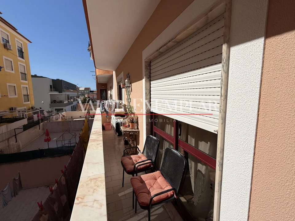 Apartamento T2 para Venda em Alcochete Foto 9