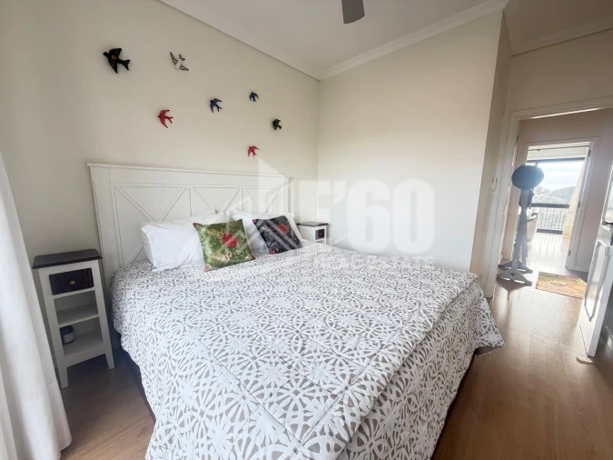 Moradia T4 para Venda em São Felix da Marinha Foto 3