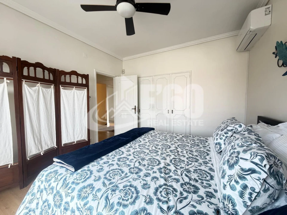 Moradia T4 para Venda em São Felix da Marinha Foto 14