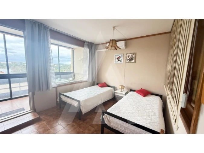 Apartamento para Venda em Quarteira Foto 21