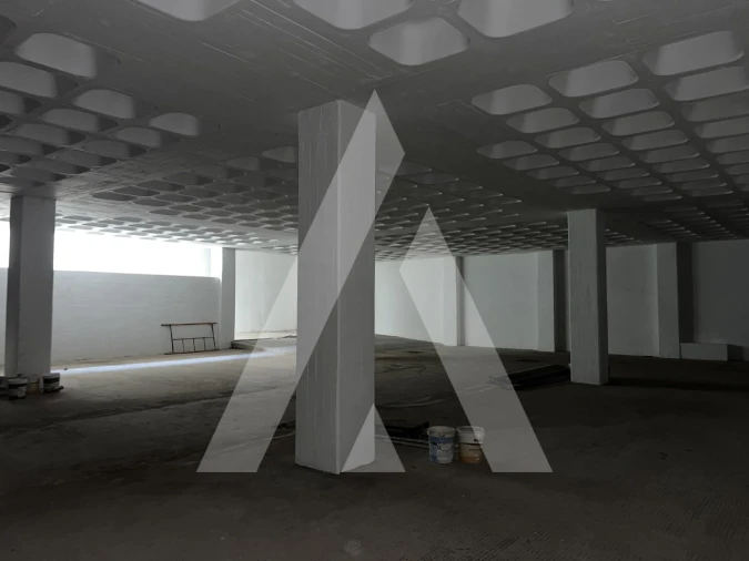 Armazém para Venda em Sacavém e Prior Velho Foto 23