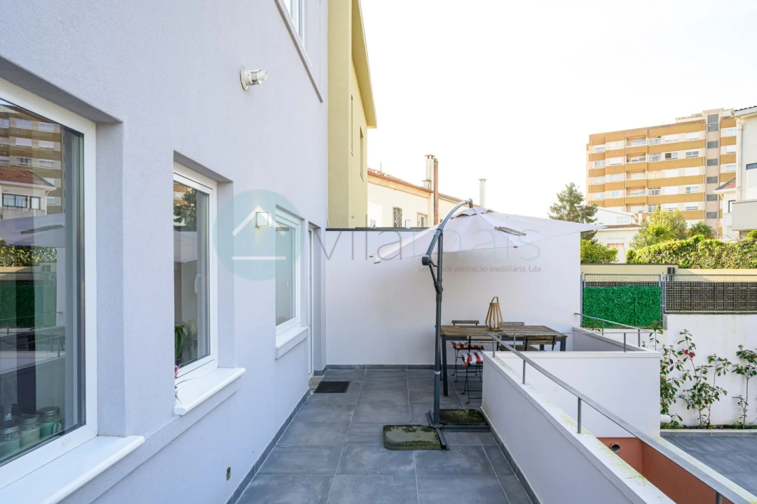 Moradia T6 para Venda em Campanhã Foto 42