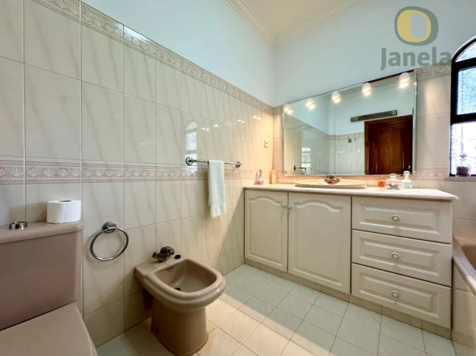 Moradia T4 para Venda em Montenegro Foto 20