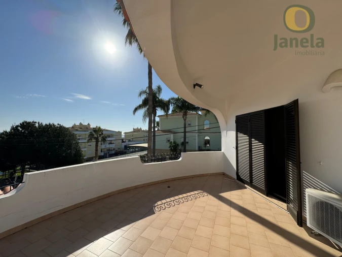 Moradia T4 para Venda em Montenegro Foto 32