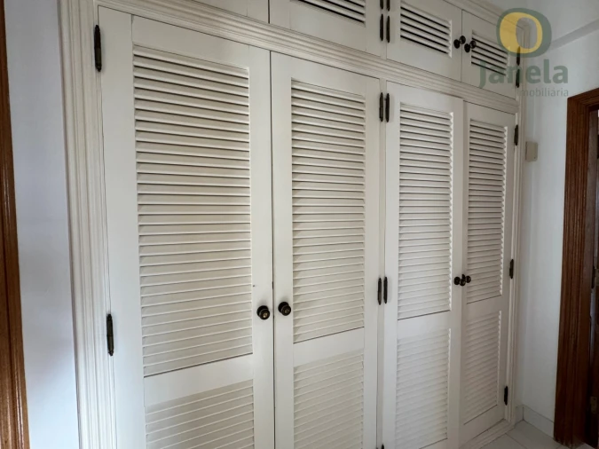 Moradia T4 para Venda em Montenegro Foto 28