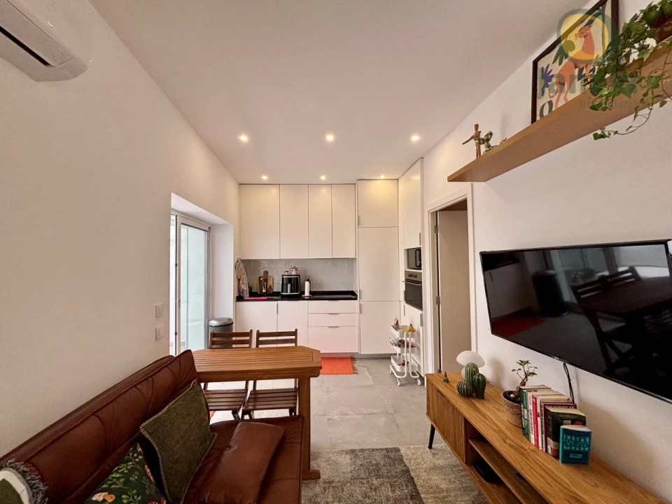 Moradia T1 para Venda em Faro (Sé e São Pedro) Foto 2