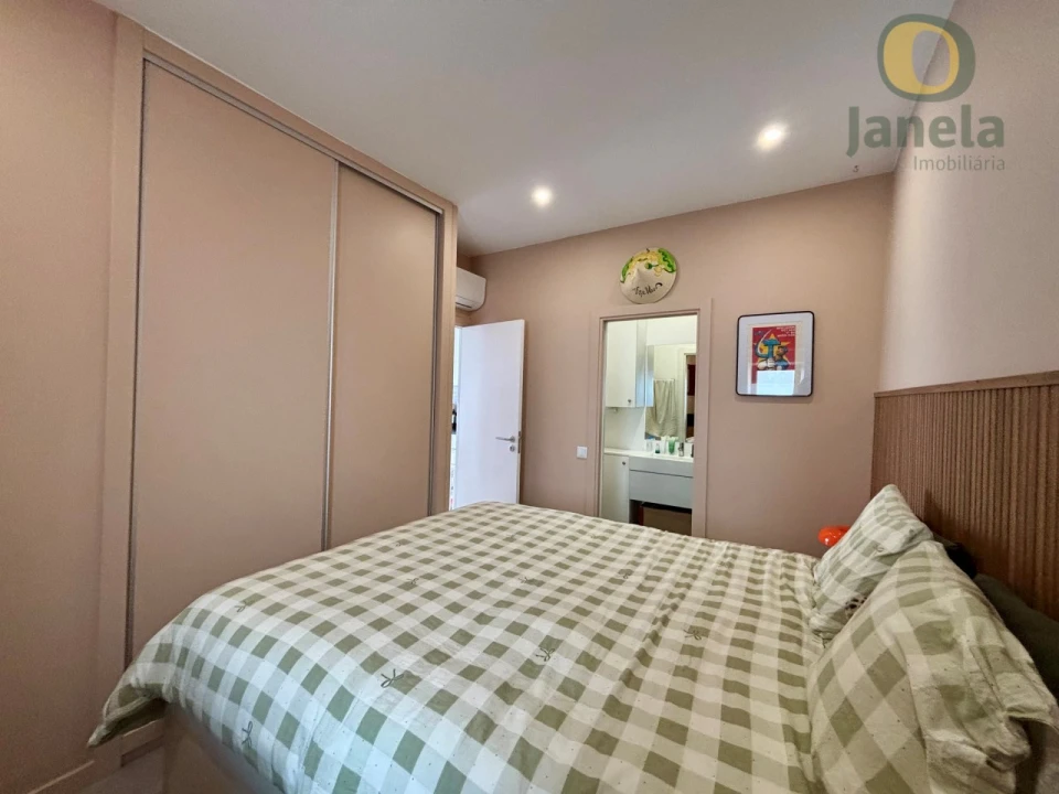 Moradia T1 para Venda em Faro (Sé e São Pedro) Foto 14