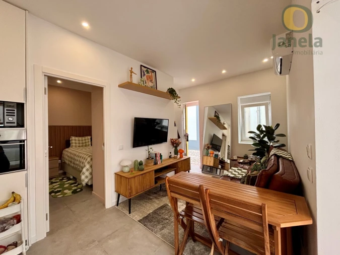 Moradia T1 para Venda em Faro (Sé e São Pedro) Foto 3