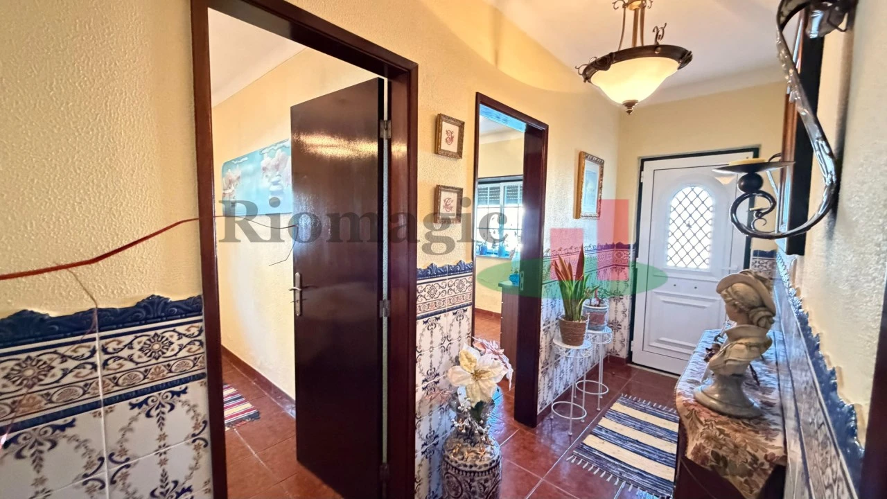 Moradia T3 para Venda em Tornada e Salir do Porto Foto 18