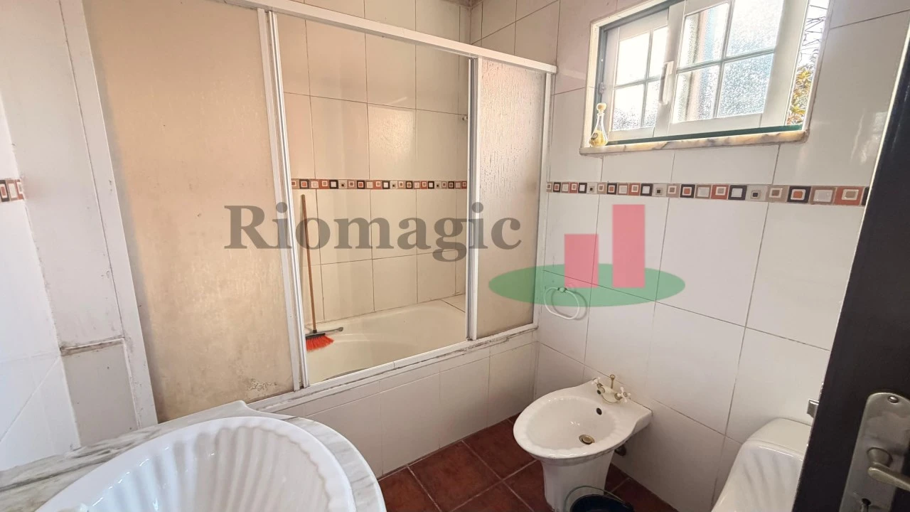 Moradia T3 para Venda em Tornada e Salir do Porto Foto 25