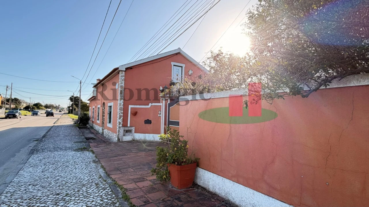 Moradia T3 para Venda em Tornada e Salir do Porto Foto 57