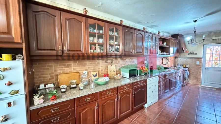 Moradia T3 para Venda em Tornada e Salir do Porto Foto 4