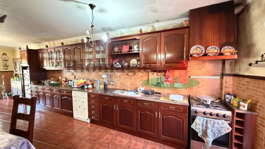 Moradia T3 para Venda em Tornada e Salir do Porto Foto 6