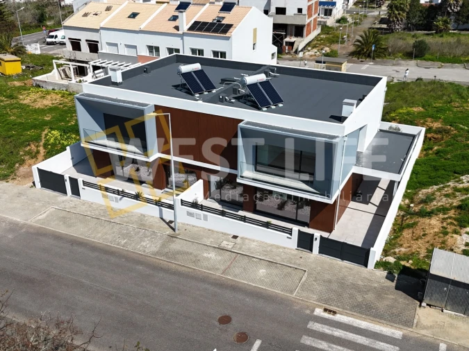 Moradia T4 para Venda em Mafra Foto 11