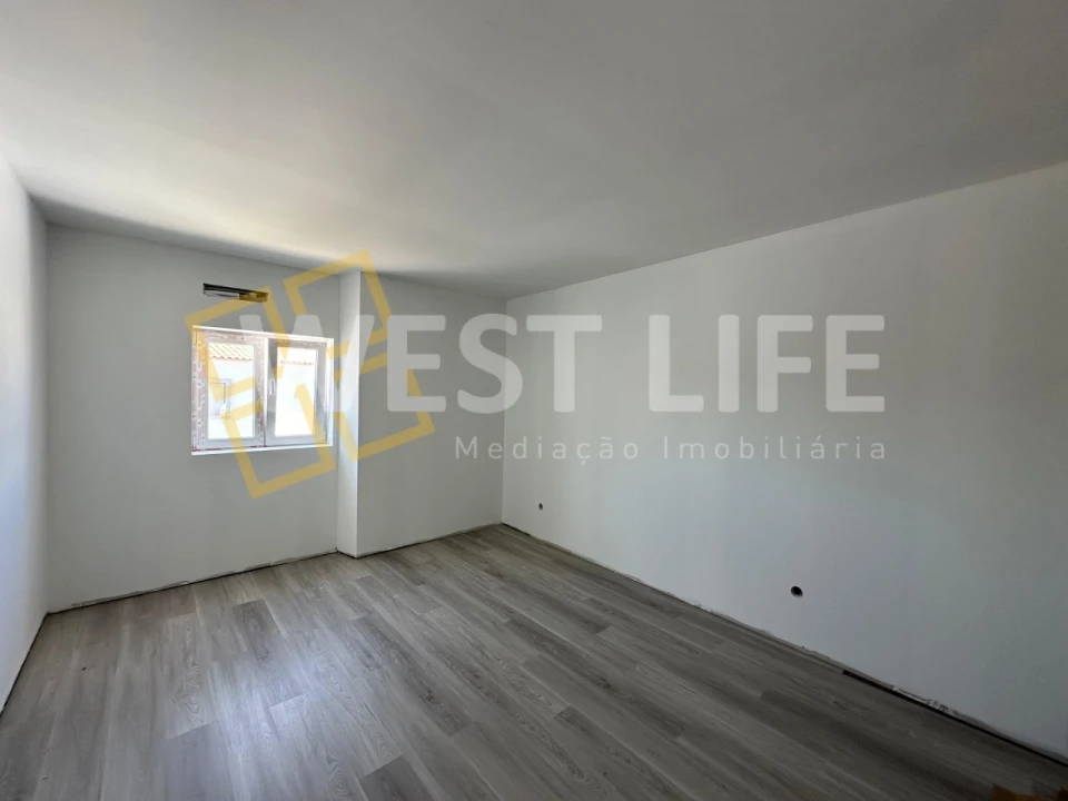 Moradia T3 para Venda em Lourinhã e Atalaia Foto 11