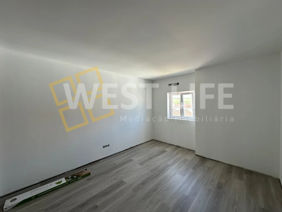 Moradia T3 para Venda em Lourinhã e Atalaia Foto 12