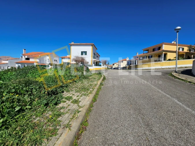 Moradia T4 para Venda em Ericeira Foto 12