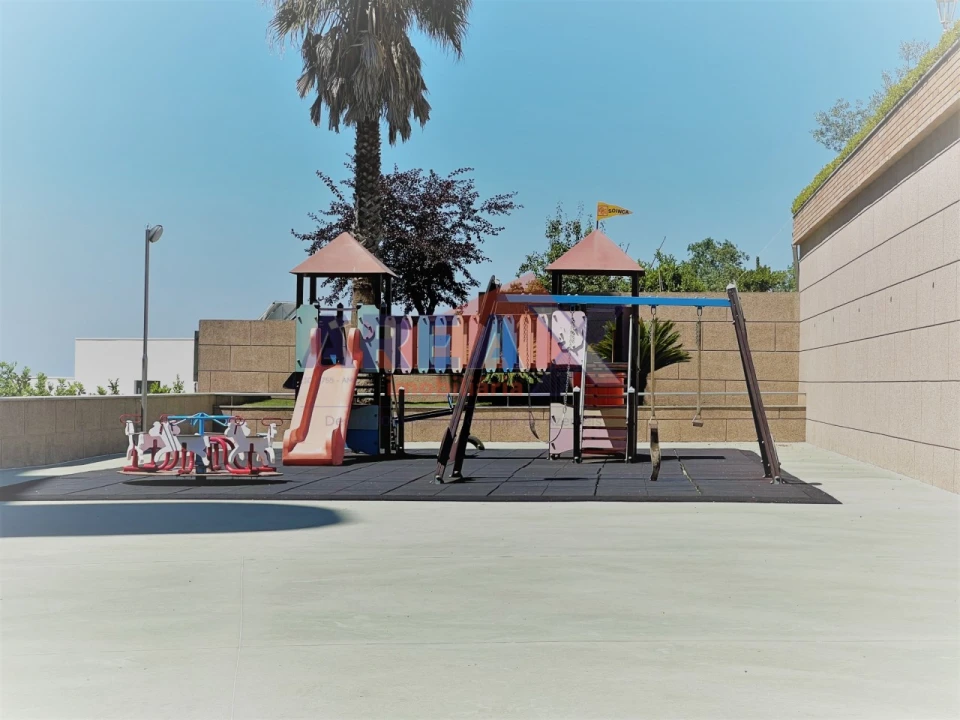 Apartamento T4 para Venda em O. Azeméis, Riba-Ul, Ul, Macinhata Seixa, Madail Foto 17