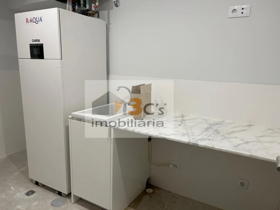 Moradia T3 para Venda em Cidade da Maia Foto 24