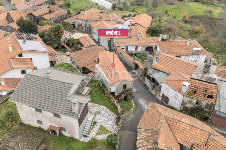 Moradia T2 para Venda em Rocas do Vouga Foto 5