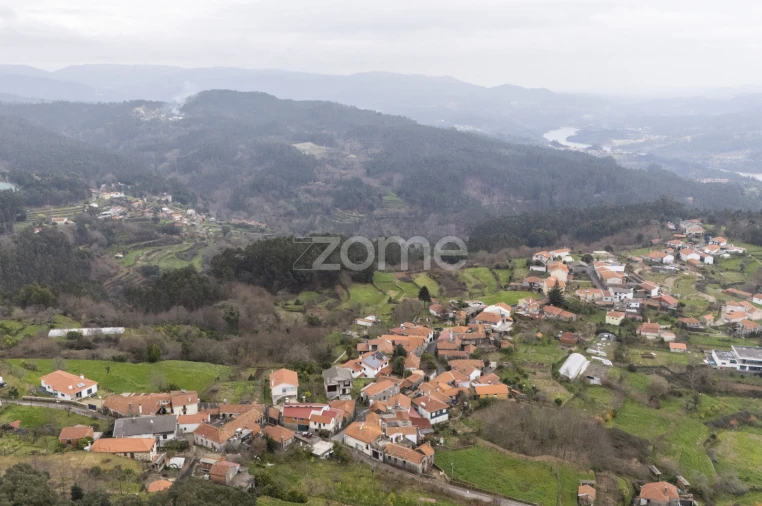 Moradia T2 para Venda em Rocas do Vouga Foto 25