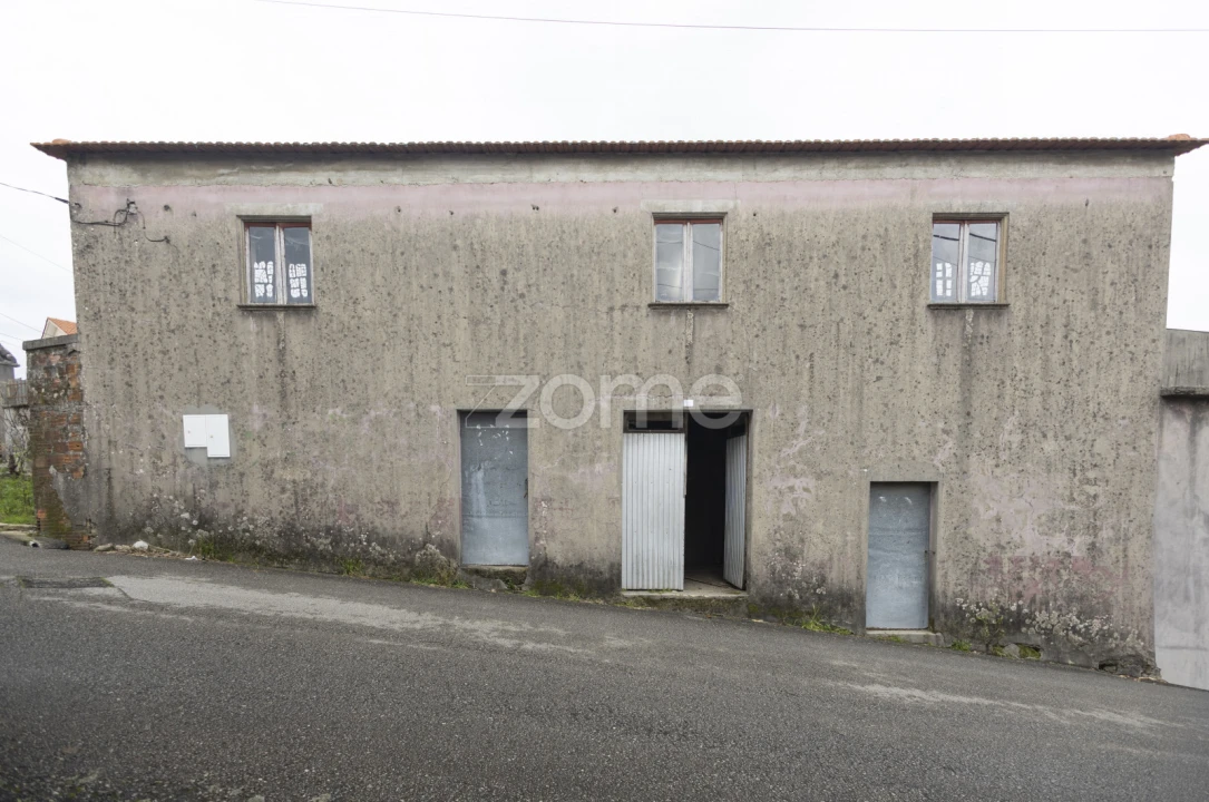 Moradia T2 para Venda em Rocas do Vouga Foto 6