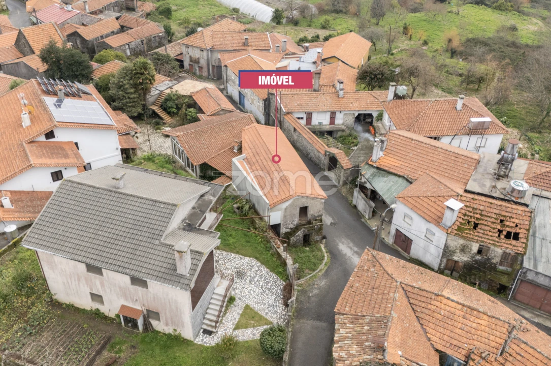 Moradia T2 para Venda em Rocas do Vouga Foto 5