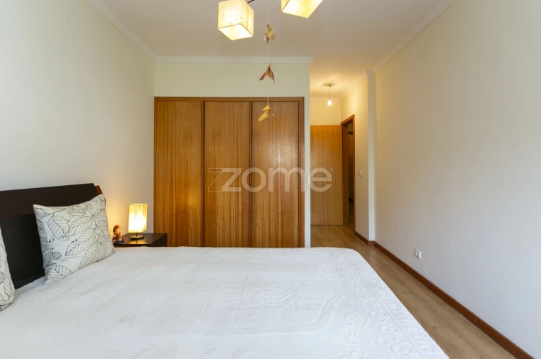 Apartamento T3 para Arrendamento em Paranhos Foto 14