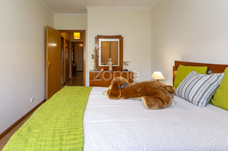 Apartamento T3 para Arrendamento em Paranhos Foto 17