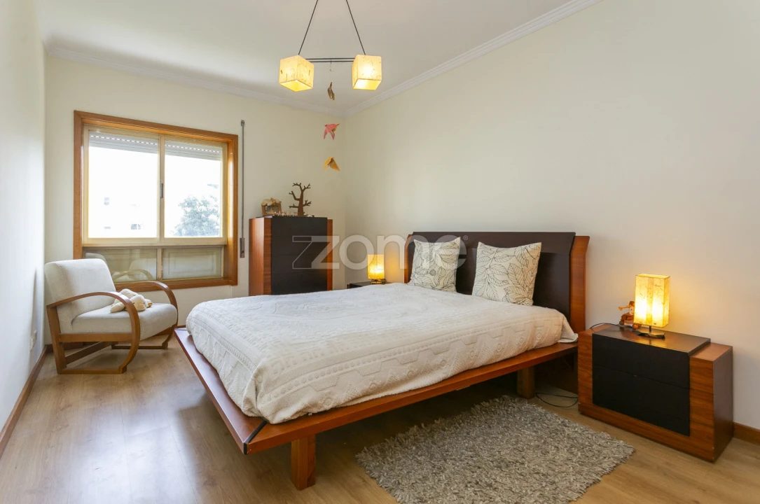 Apartamento T3 para Arrendamento em Paranhos Foto 3