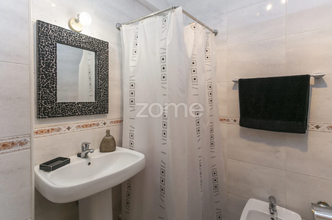 Apartamento T3 para Arrendamento em Paranhos Foto 18