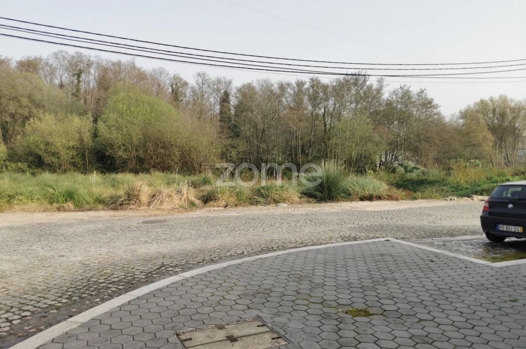 Terreno para Venda em Serzedo e Perosinho Foto 11