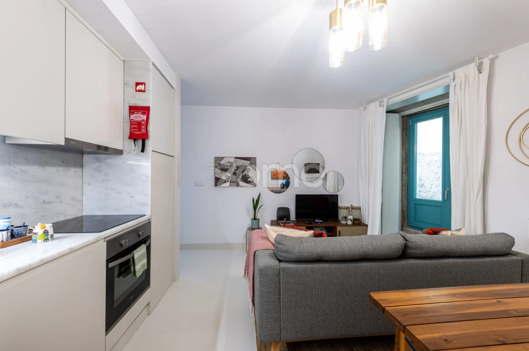 Apartamento T1 para Venda em Lordelo do Ouro e Massarelos Foto 9