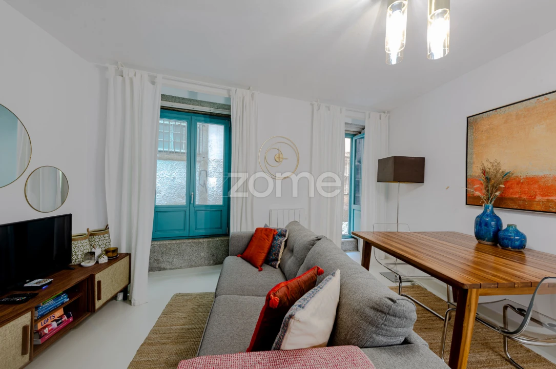 Apartamento T1 para Venda em Lordelo do Ouro e Massarelos Foto 12