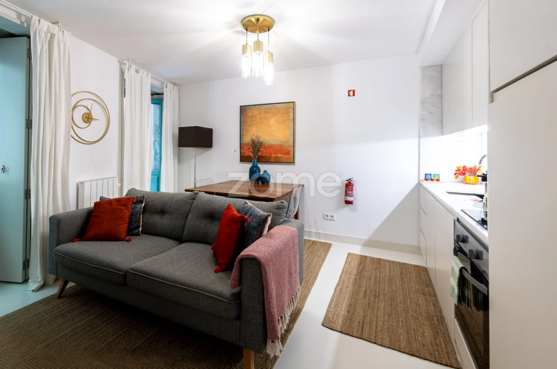 Apartamento T1 para Venda em Lordelo do Ouro e Massarelos Foto 13