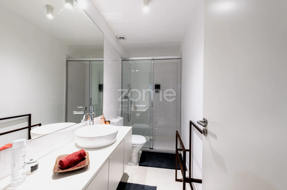 Apartamento T1 para Venda em Lordelo do Ouro e Massarelos Foto 31