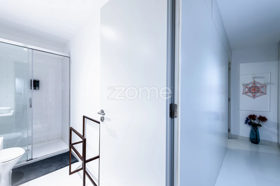 Apartamento T1 para Venda em Lordelo do Ouro e Massarelos Foto 15