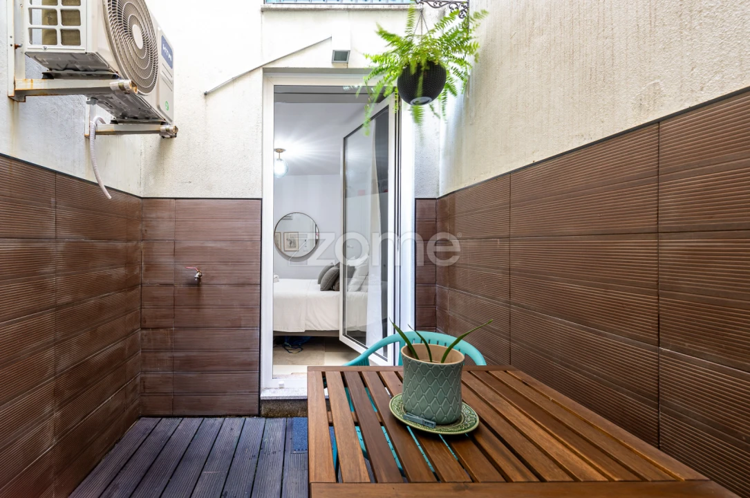 Apartamento T1 para Venda em Lordelo do Ouro e Massarelos Foto 23