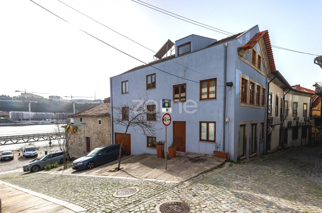 Apartamento T1 para Venda em Lordelo do Ouro e Massarelos Foto 27