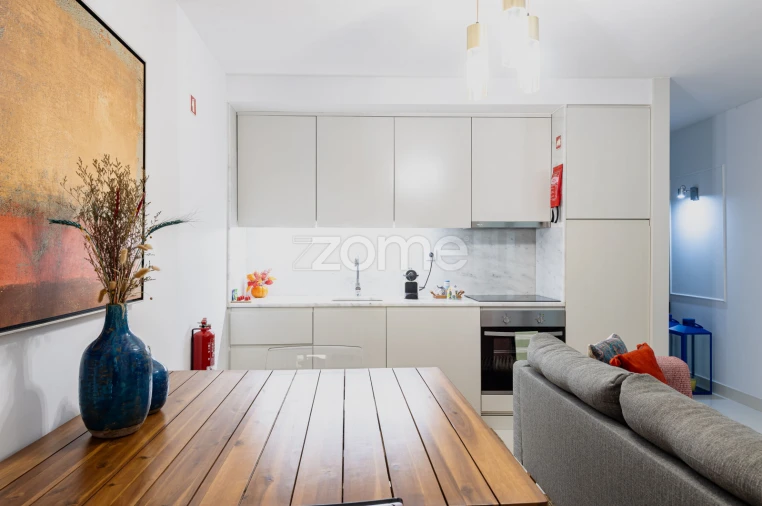 Apartamento T1 para Venda em Lordelo do Ouro e Massarelos Foto 7