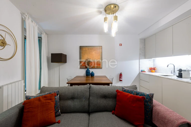 Apartamento T1 para Venda em Lordelo do Ouro e Massarelos Foto 11