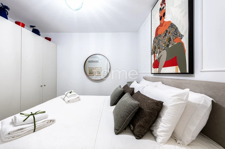 Apartamento T1 para Venda em Lordelo do Ouro e Massarelos Foto 1