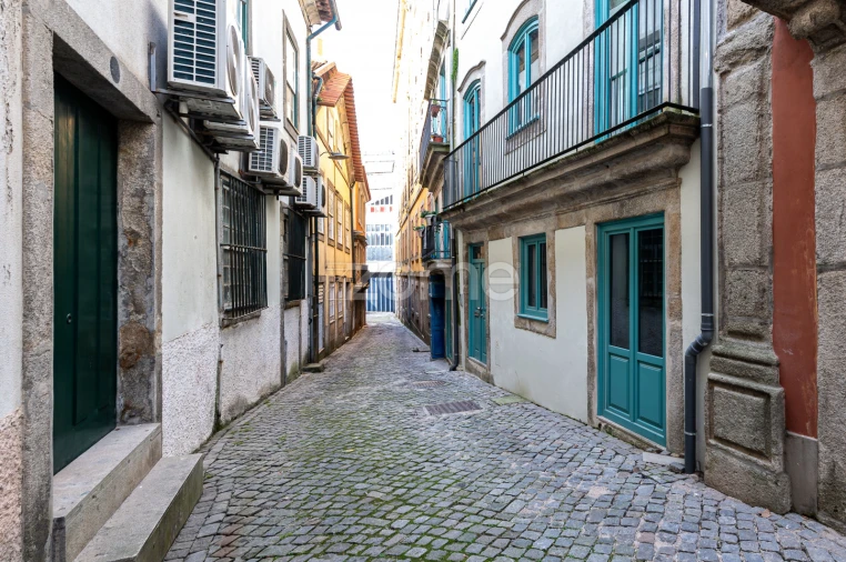 Apartamento T1 para Venda em Lordelo do Ouro e Massarelos Foto 26