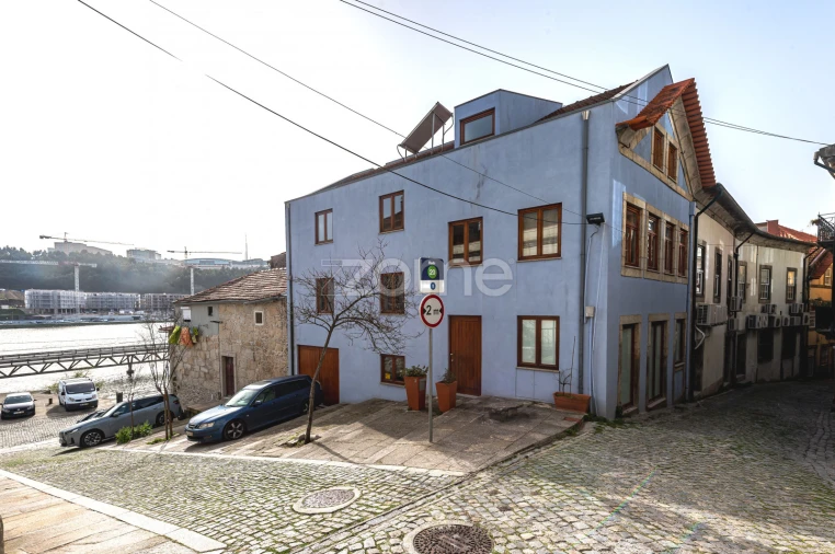 Apartamento T1 para Venda em Lordelo do Ouro e Massarelos Foto 27